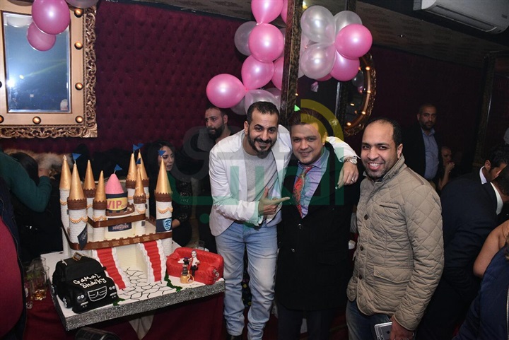 بالصور.. نجوم الغناء في عيد ميلاد رجل الاعمال "جمال شوقي" بال VIP club