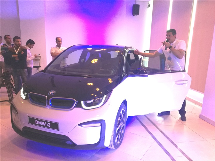 المجموعة البافارية للسيارات تطلق رسميا العلامة الكهربائية BMWi    في مصر