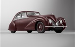 الحلقة المفقودة.. قسم Mulliner يعيد تصنيع طراز 1939 من سيارة BENTLEY CORNICHE الأسطورية من جديد