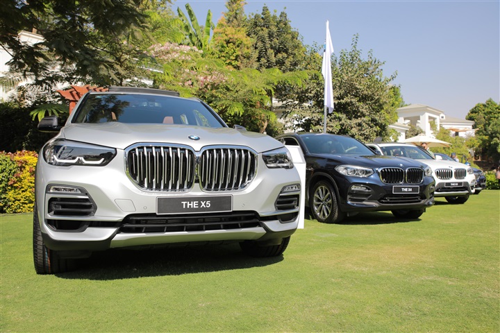 المجموعة البافارية للسيارات تنظم فعالية BMW XPO لعرض أحدث الطرازات أمام الجمهور 