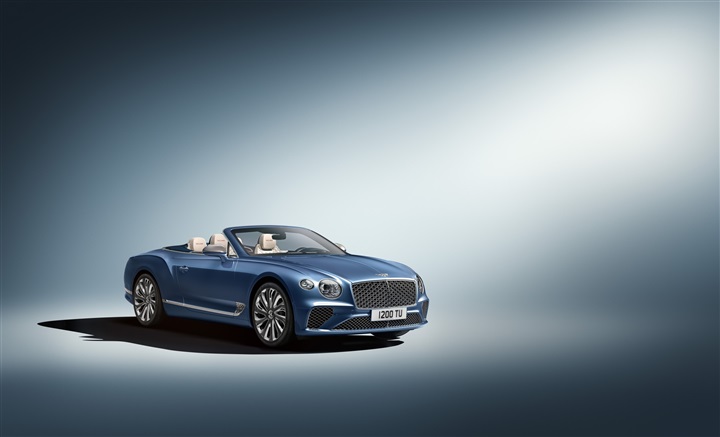 Bentley Continental GT Mulliner Convertible الجديدة تحدّد معايير الفخامة للسيارات المكشوفة