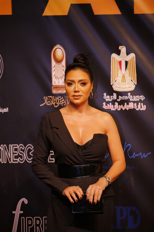    مهرجان الاقصر للسينما الافريقية يفتتح دورته التاسعة بتكريم جيمي لوي وزينة وعمرو عبد الجليل 