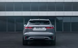 جاكوار F-PACE الجديدة..  فخامة واتصالات وطاقة كهربائية