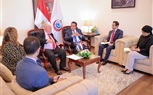 وزير الصحة يستقبل السفير الكوبي لدى مصر لبحث سبل تعزيز التعاون بين الدولتين في مختلف المجالات الصحية 