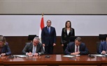 رئيس الوزراء يشهد توقيع اتفاقية بشأن دراسة إنشاء مجمع صناعة السيارات المشترك بالمنطقة الصناعية بشرق بورسعيد