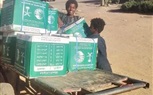مركز الملك سلمان للإغاثة يوزع آلاف من السلال الغذائية في  واليمن والسودان
