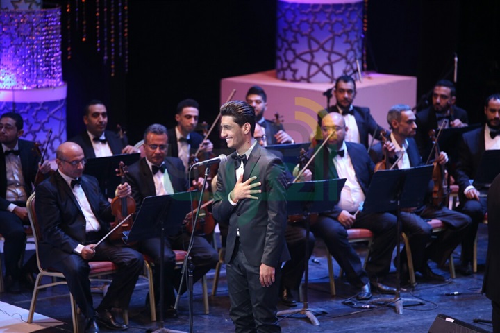 بالصور..  محمد عساف يحيي ثاني ليالي الموسيقة العربية