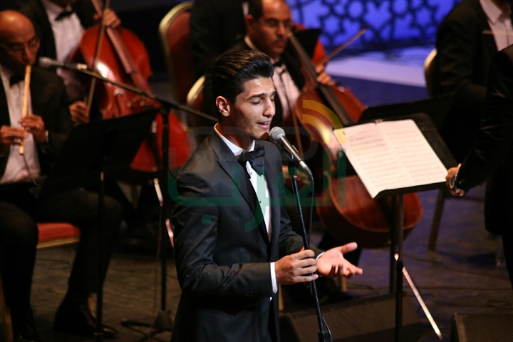 بالصور..  محمد عساف يحيي ثاني ليالي الموسيقة العربية