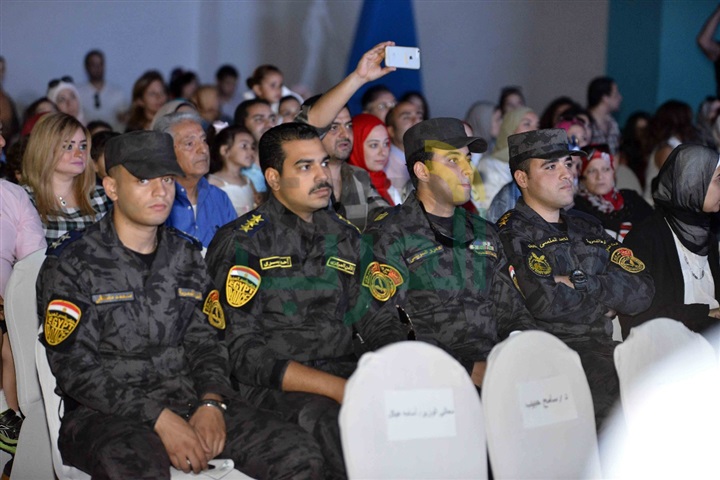 بالصور .. تكريم أسامة هيكل وجلال السعيد وأسر الشهداء خلال احتفالية "في حب مصر" بـ "متروبوليتان"